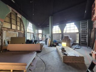 Van de week gestart met het compleet vernieuwen van de elektrische installatie in een restaurant in Rotterdam. Er is nog genoeg te doen.